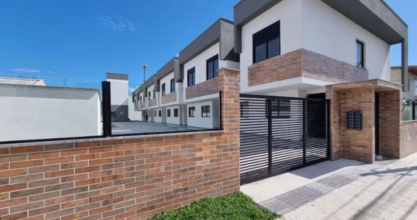 Casa Nova com 2 Suítes e Conforto Completo na Praia de Florianópolis