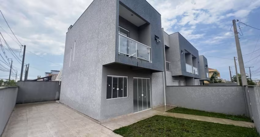 Sobrado para Venda em Guaratuba, Balneário Eliane, 3 dormitórios, 3 suítes, 2 banheiros, 3 vagas