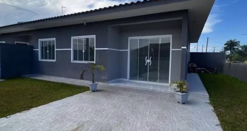 Casa para Venda em Guaratuba, Coroados, 3 dormitórios, 1 banheiro, 2 vagas