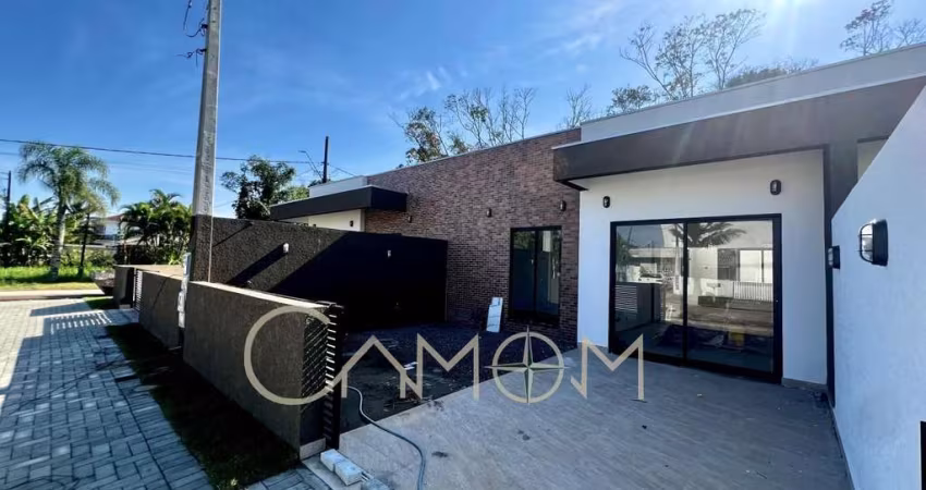 Casa para Venda em Guaratuba, Balneário Eliane, 2 dormitórios, 1 suíte, 1 banheiro, 2 vagas