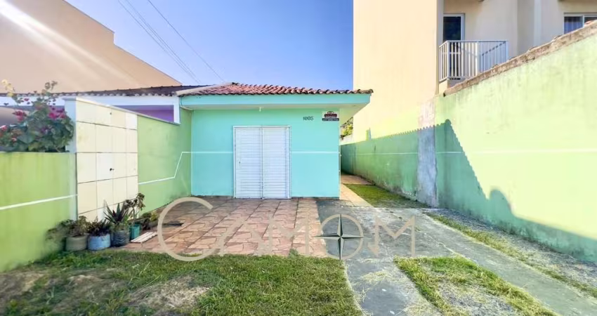 Casa para Venda em Guaratuba, Brejatuba, 3 dormitórios, 2 suítes, 1 banheiro, 2 vagas