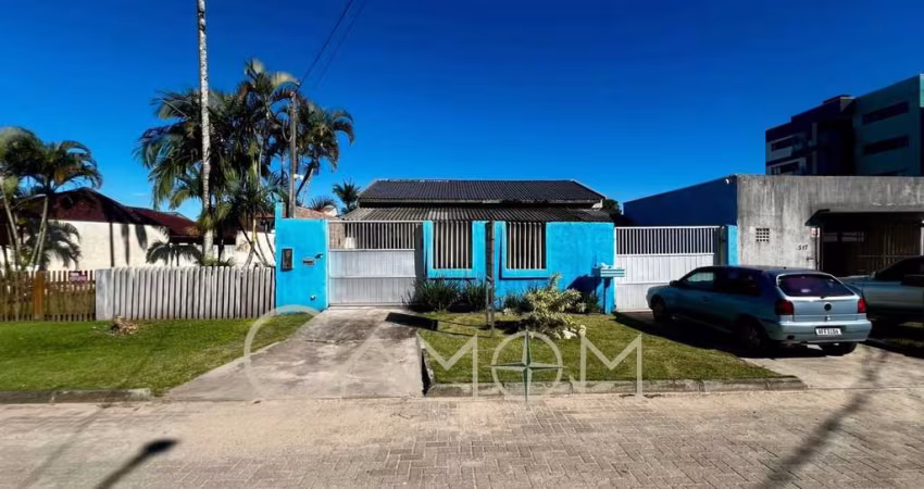 Casa para Venda em Guaratuba, Balneário Eliane, 3 dormitórios, 3 banheiros, 4 vagas