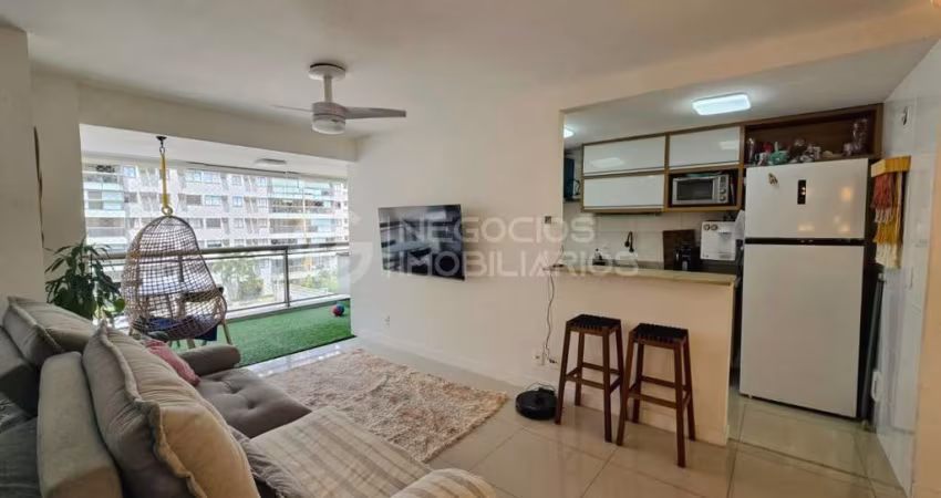 Apartamento para Venda em Rio de Janeiro, Recreio dos Bandeirantes, 3 dormitórios, 1 suíte, 2 banheiros, 2 vagas