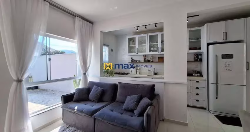 Excelente apartamento semi mobiliado com 3 quartos sendo 1 suíte à venda no bairro Ressacada em Itajaí