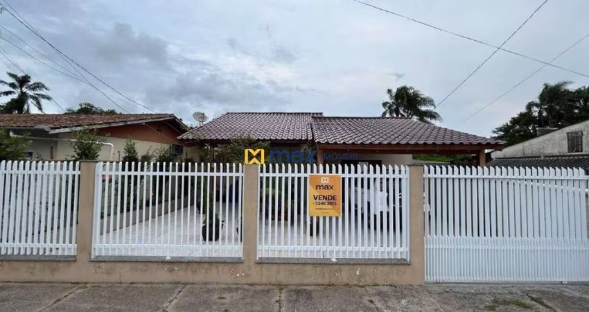 Venda: Casa Averbada 1 Suíte + 2 dormitórios, Centro, Navegantes
