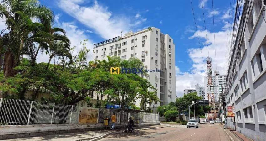 Apartamento amplo com 3 quartos (1 suíte) à venda, Centro, Itajaí