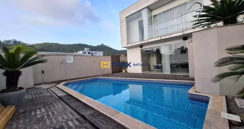 Amplo sobrado semi mobiliado com 3 suítes à venda, Fazenda, Itajaí