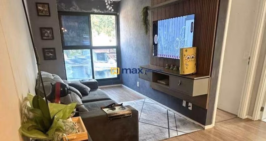 Apartamento semi mobiliado com 2 dormitórios à venda, Espinheiros, Itajaí