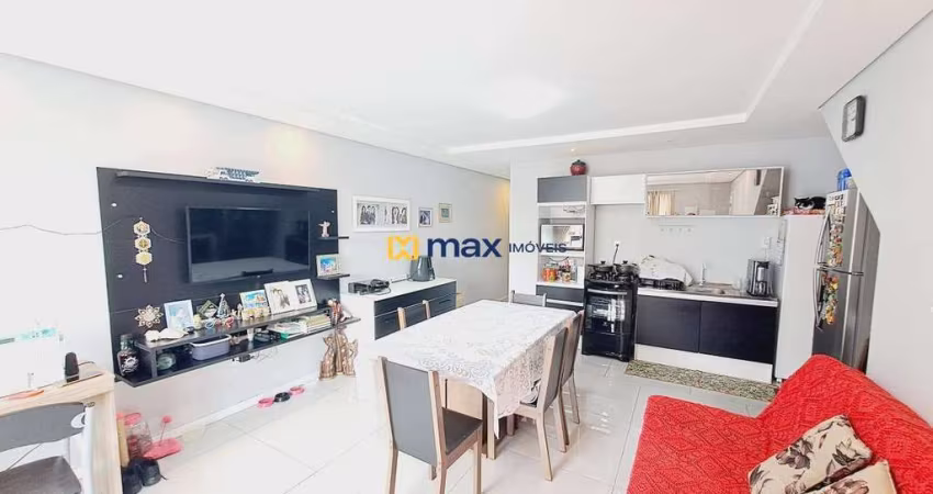 Excelente apartamento com 2 quartos (1 suíte) à venda, São João, Itajaí