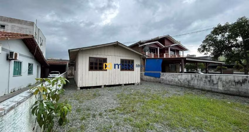 Venda: Terreno 240m², Centro, Navegantes