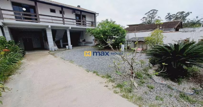 Casa ampla, 3 quartos (1 suíte) à venda, São Vicente, Itajaí