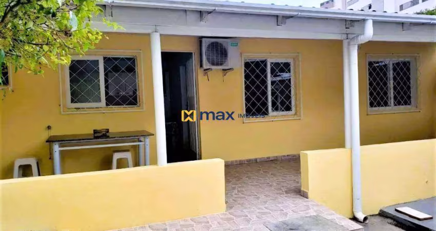 Casa à venda com 2 quartos, Fazenda, Itajaí