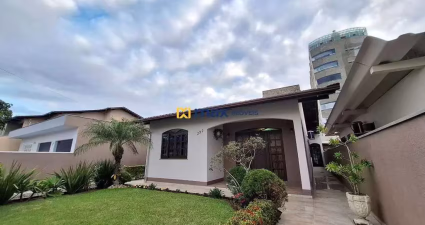 Casa mobiliada com 3 dormitórios (1 suíte), à venda no bairro cordeiros em itajaí