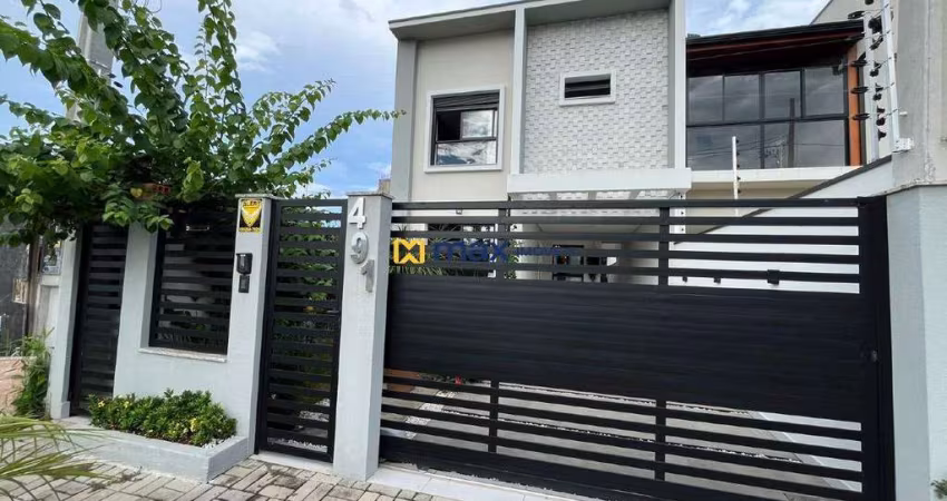 Venda: Sobrado com 3 suítes 2 vagas garagem - Nova Esperança Balneário Camboriú