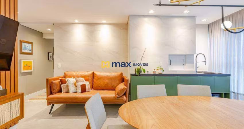 Excelente apartamento mobiliado à venda, 1 suíte + 2 demi suítes Ressacada,Itajaí