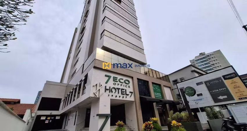 Excelente sala comercial à venda, semi mobiliada, Fazenda, ItajaÍ