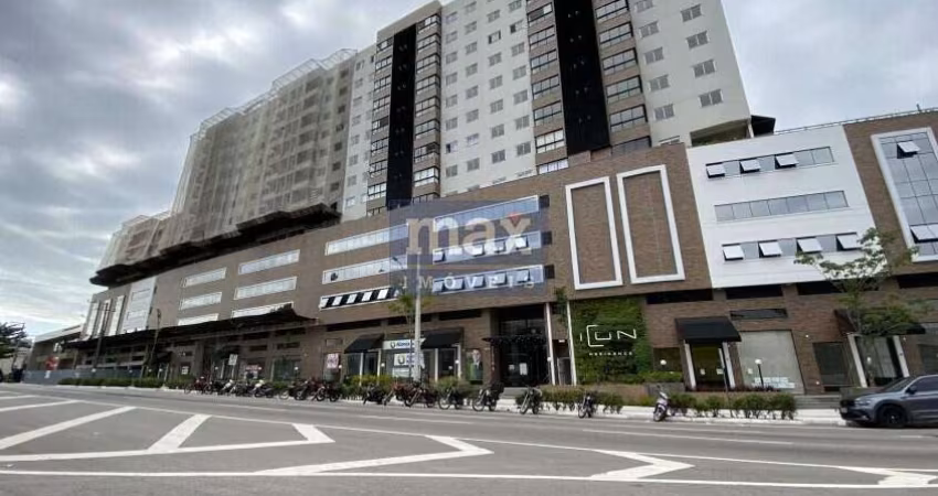 Apartamento à venda com 3 quartos (1 suíte) e churrasqueira. Estados - Balneário Camboriú