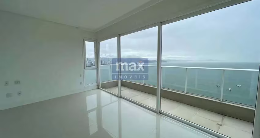 Venda: Cobertura triplex com 7 suítes e piscina privativa. Avenida Atlântica - Balneário Camboriú