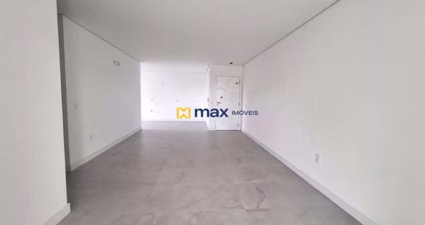Excelente apartamento com suíte, 2 demi-suítes à venda, Fazenda, Itajaí