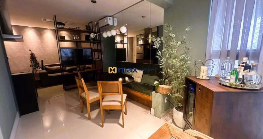 Excelente apartamento semi mobiliado com 3 dormitórios (1 suíte), Centro, Itajaí