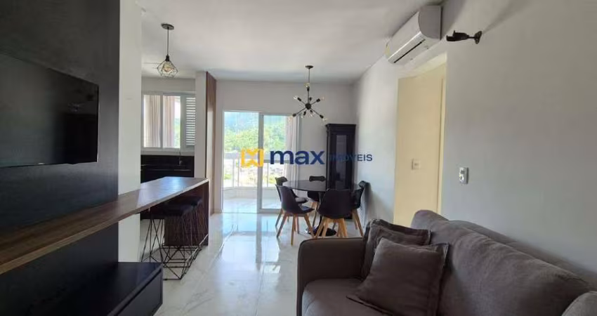 Excelente apartamento semi mobiliado com 2 quartos (1 suíte) à venda no bairro Fazendinha em Itajaí