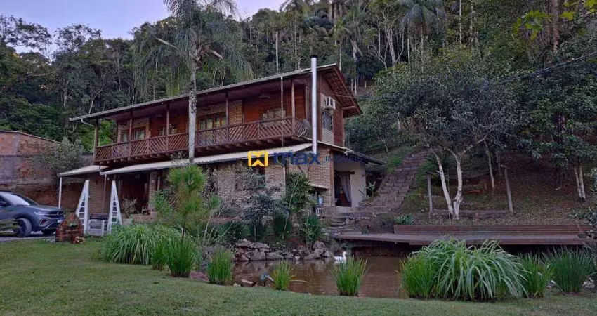 Sítio com 3.264m² localizado no rio do meio em camboriú
