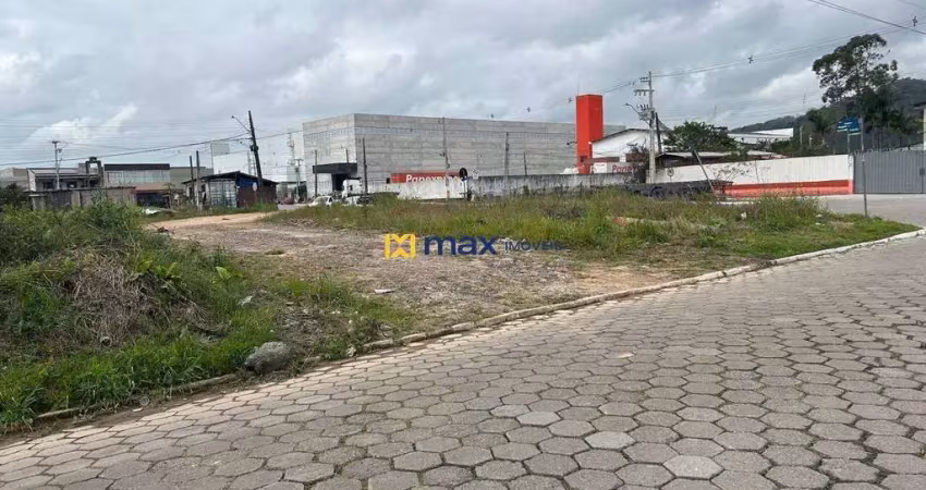 Terreno de esquina com 1.154 m² à venda no bairro espinheiros em itajaí