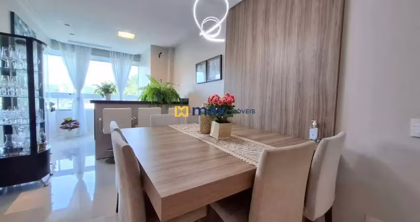 Apartamento diferenciado semi mobiliado com 3 dormitórios (1 suíte) à venda no bairro fazenda em itajaí