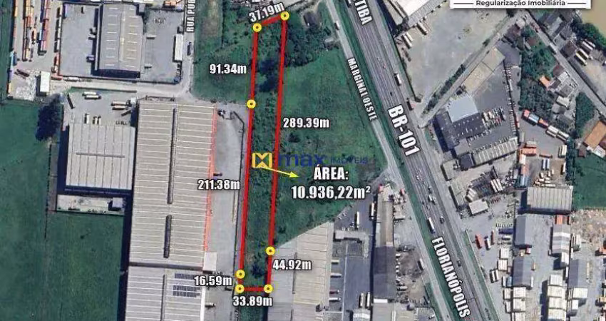 Amplo terreno, 10.936 m³ à venda no bairro salseiros em itajaí