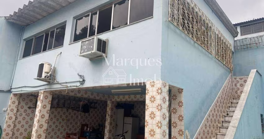 Casa à venda em Rio de Janeiro, Tanque, com 3 quartos, 200m²