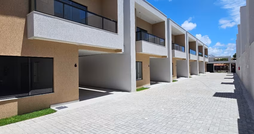 Casa Duplex Nova- 4 suítes em Lauro de Freitas