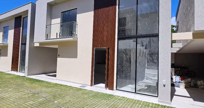 Casa Nova Duplex- 4/4, sendo 3 suítes