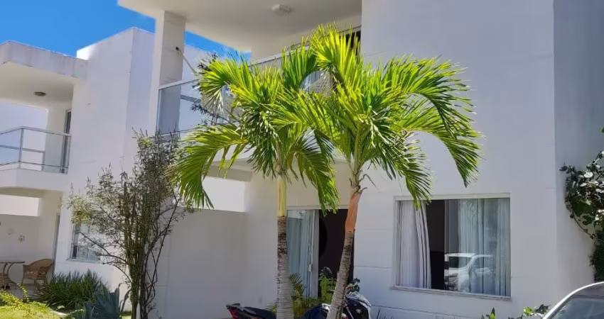 Casa Duplex 4/4, sendo 3 suítes no bairro Miragem em Lauro de Freitas