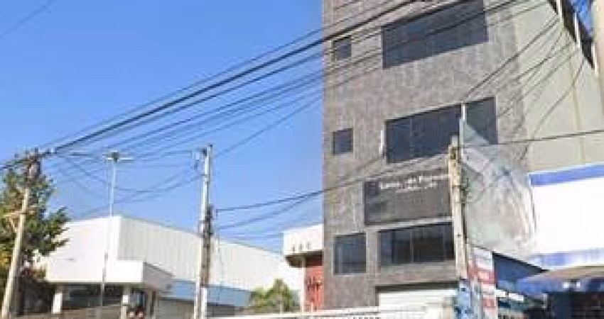 prédio comercial km 18