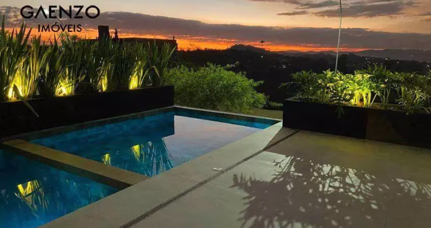 Casa em condomínio fechado com 4 quartos à venda no Alphaville, Santana de Parnaíba 