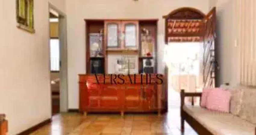 Casa a venda com 4 quartos , suíte e área privativa no Renascença – BH