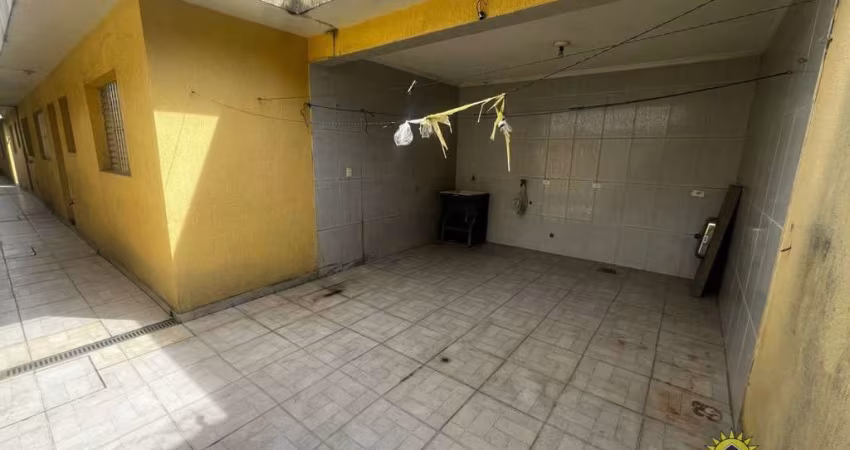 Casa com 2 quartos para alugar na Vila Virgínia, Itaquaquecetuba 