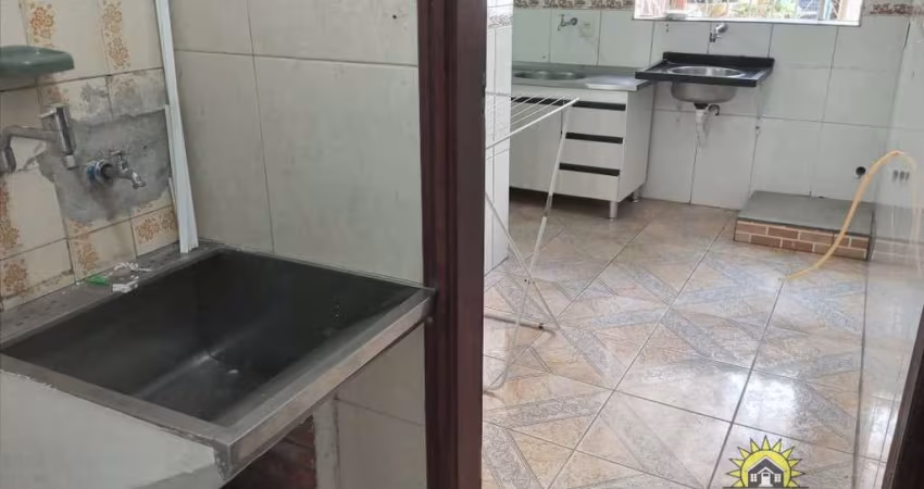 Casa com 4 quartos à venda na Vila Zeferina, Itaquaquecetuba 