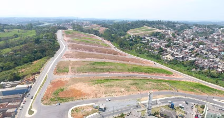 Prédio à venda no Parque Dirce, Itaquaquecetuba 