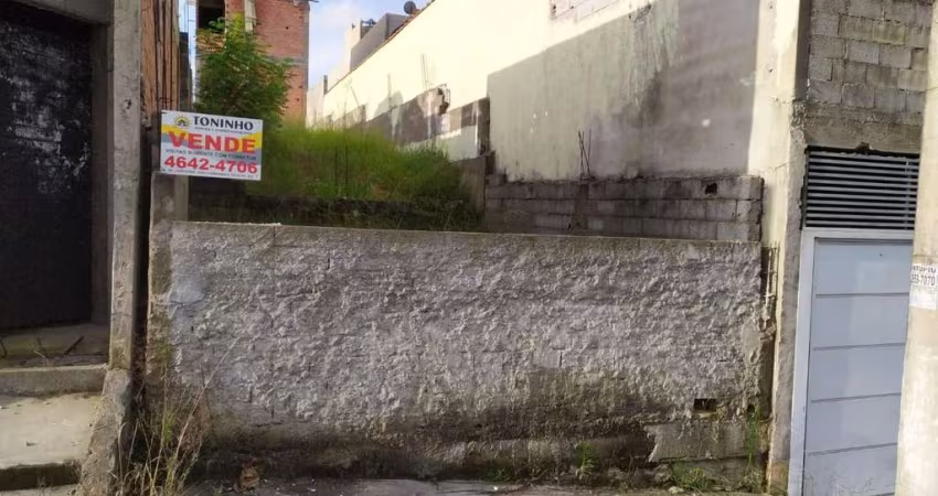 Terreno à venda na Vila Vermont, Itaquaquecetuba 