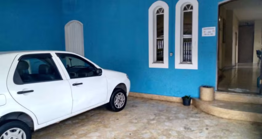 Casa com 3 quartos à venda no Centro, Poá 