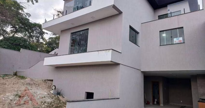 Casa com 4 dormitórios para alugar, 300 m² por R$ 7.280,00/mês - Serra Grande - Niterói/RJ