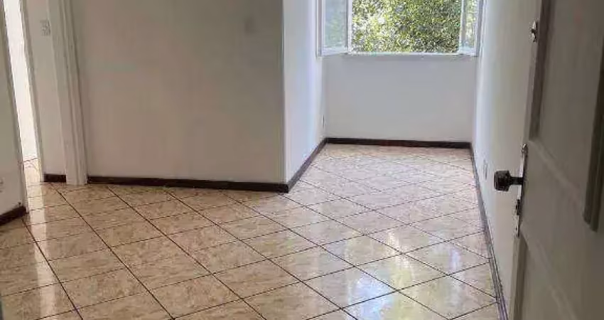 Apartamento arejado à venda no ingá, niterói – 2 quartos, dependência completa e localização privilegiada