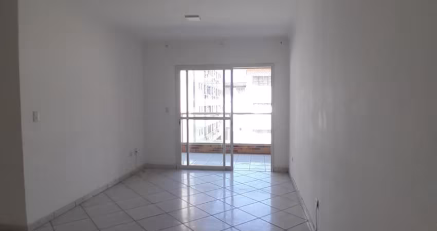 Dois dormitórios com suite, muito amplo, no Boqueirão