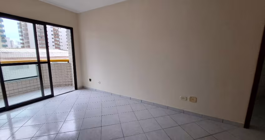 Um dormitório com churrasqueira, na Tupi