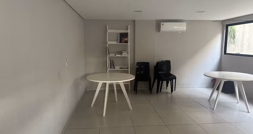 Apartamento com 2 quartos para alugar na Avenida Dom Antônio Brandão, 239, Farol, Maceió