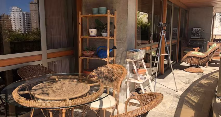 Apartamento com 4 quartos à venda na Rua Doutor Guilherme da Silva, 520, Cambuí, Campinas