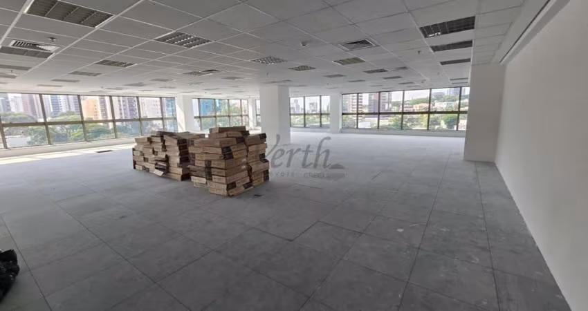 Sala comercial para alugar na Rua José Pires Neto, 314, Cambuí, Campinas