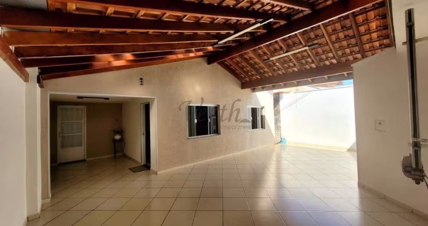 Casa com 3 quartos à venda na Benjamim Galhardoni, 339, Parque Cidade Nova, Mogi Guaçu