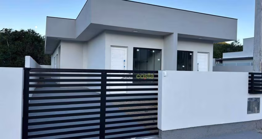 Casa com 3 dormitórios sendo 1 suíte à venda, 76 m² - Forquilhas - São José/SC